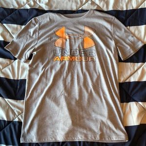 Boys XL Under Amour T- shirt.